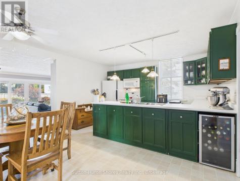 662, 668 Gustavus Street Saugeen Shores ON N0H 2C0