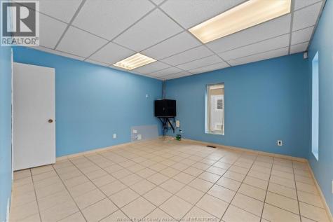 5230 Burke Street Tecumseh ON N9A 6J3