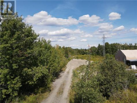 Part 1 Of 2652 Lasalle Boulevard Sudbury ON P3A 4R7