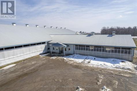 5029 Falconbridge Drive Southwest Middlesex ON N0L 1A0