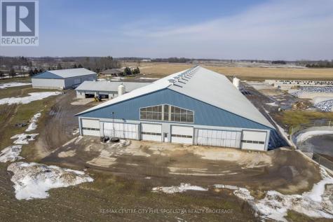 5029 Falconbridge Drive Southwest Middlesex ON N0L 1A0