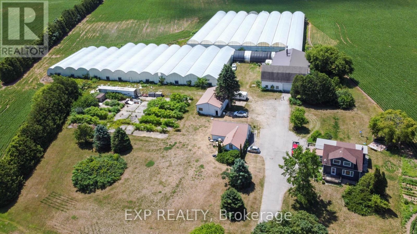 926 Fairground Road Norfolk ON N0E 1G0