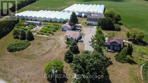 926 Fairground Road Norfolk ON N0E 1G0