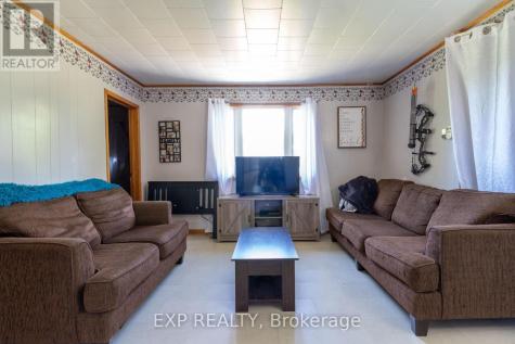 926 Fairground Road Norfolk ON N0E 1G0