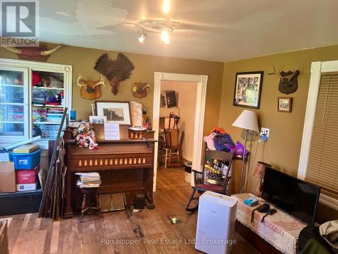 439567 Sydenham-lakeshore Drive Meaford ON N0H 1B0