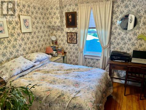 439567 Sydenham-lakeshore Drive Meaford ON N0H 1B0