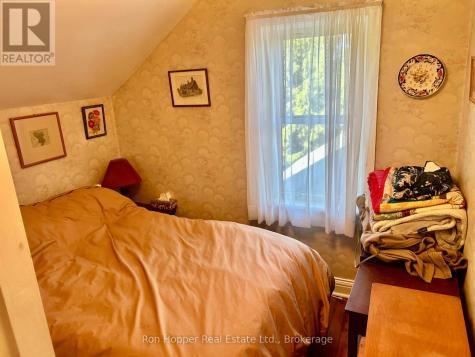 439567 Sydenham-lakeshore Drive Meaford ON N0H 1B0