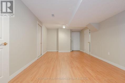 3480 Cuddy Drive Adelaide Metcalfe ON N7G 3H6