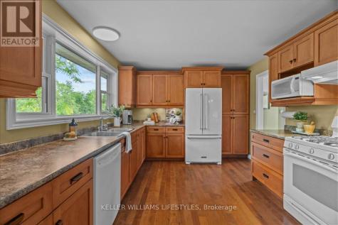 25728 Mcmurchy Line West Elgin ON N0L 2P0
