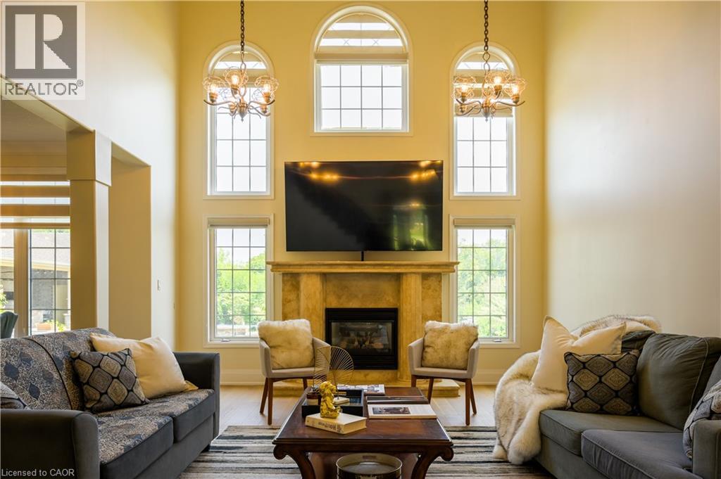 214 Maple Avenue South Burford ON N0E 1A0