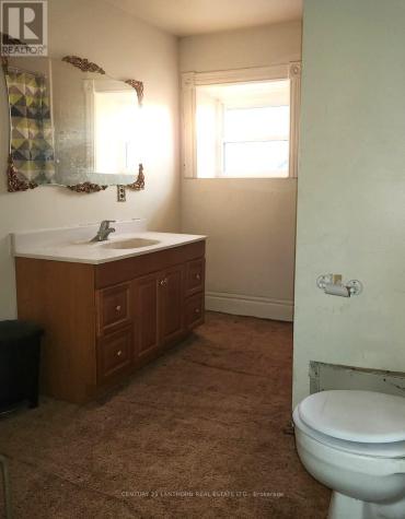 4893 Old Highway 2 Highway Belleville (belleville Ward) ON K8V 1M1