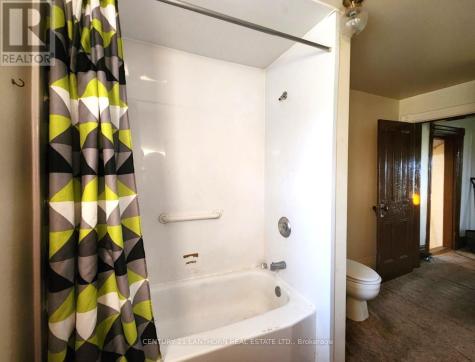 4893 Old Highway 2 Highway Belleville (belleville Ward) ON K8V 1M1