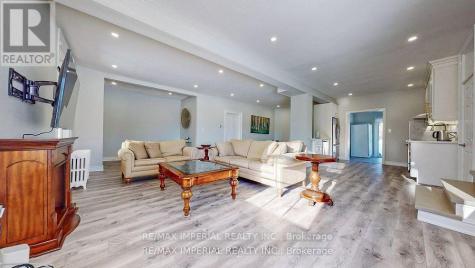 13291 Warden Avenue Whitchurch-stouffville ON L4A 3X8