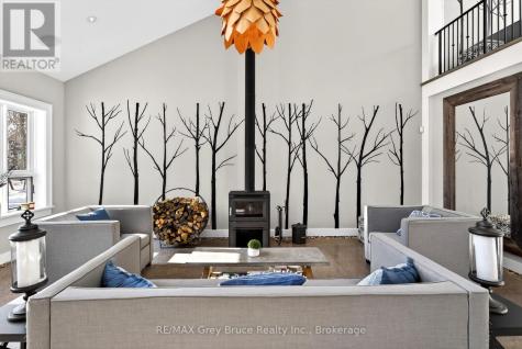 3476 Garden Of Eden Road Clearview ON L0M 1G0