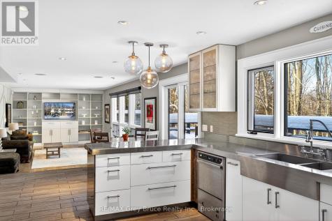 3476 Garden Of Eden Road Clearview ON L0M 1G0