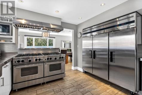 3476 Garden Of Eden Road Clearview ON L0M 1G0