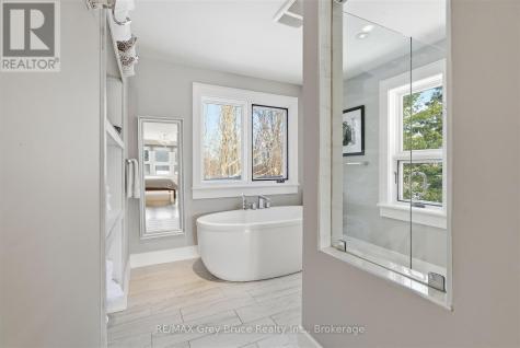 3476 Garden Of Eden Road Clearview ON L0M 1G0
