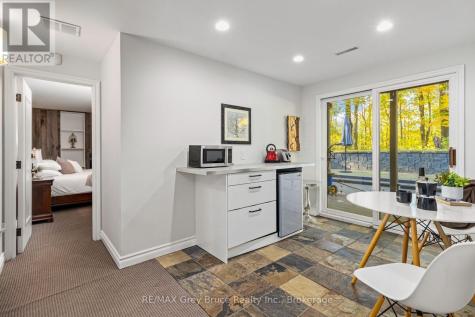 3476 Garden Of Eden Road Clearview ON L0M 1G0