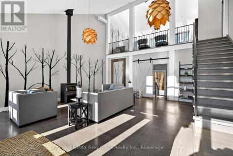 3476 Garden Of Eden Road Clearview ON L0M 1G0