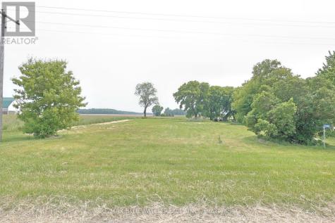 2095 Mount Carmel Drive North Middlesex ON N0M 1N0