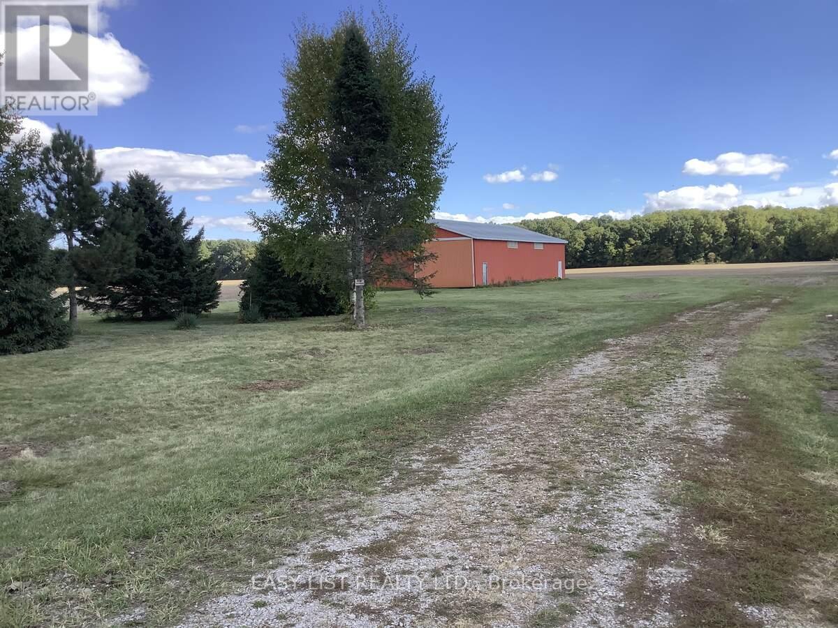 1618 Mccain Side Road West Kingsville ON N9Y 2E4