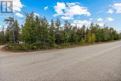 660 Dorcas Bay Road Northern Bruce Peninsula ON N0H 2R0