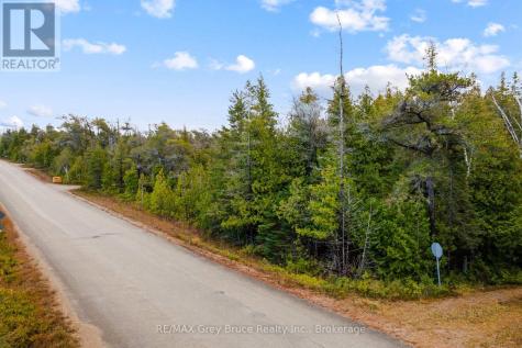 660 Dorcas Bay Road Northern Bruce Peninsula ON N0H 2R0