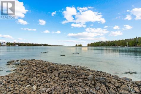 660 Dorcas Bay Road Northern Bruce Peninsula ON N0H 2R0