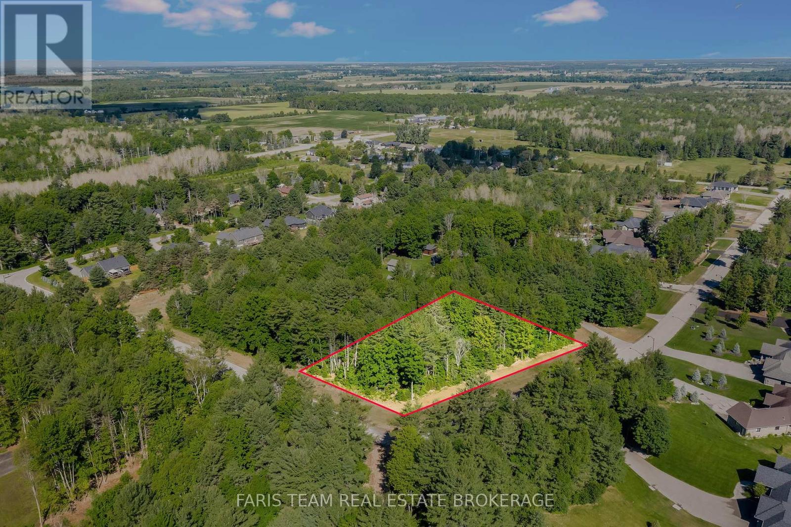 37 Marni Lane Springwater ON L0L 2K0