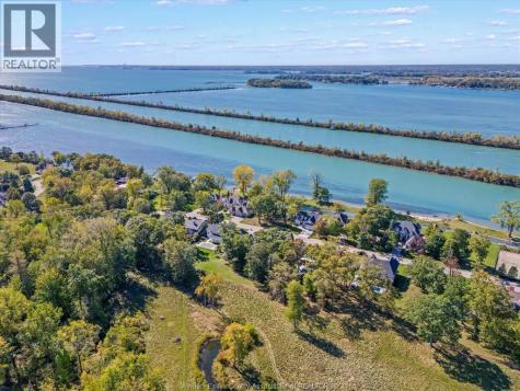 290 Crystal Bay Drive Amherstburg ON N9V 4A6