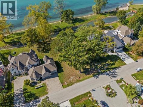 290 Crystal Bay Drive Amherstburg ON N9V 4A6