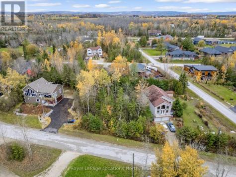 15 Constance Boulevard Wasaga Beach ON L9Z 2Y5