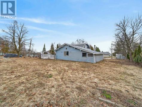 9 Bayview Avenue Wasaga Beach ON L9Z 0E9