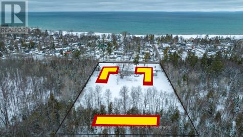 3267 Mosley Street Wasaga Beach ON L9Z 1V2