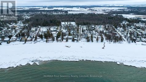 3267 Mosley Street Wasaga Beach ON L9Z 1V2