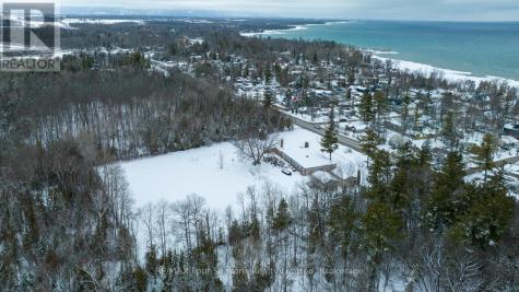 3267 Mosley Street Wasaga Beach ON L9Z 1V2