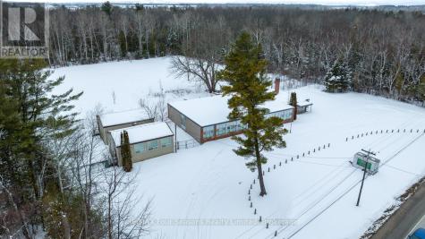 3267 Mosley Street Wasaga Beach ON L9Z 1V2