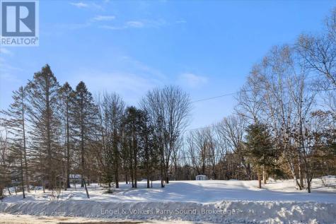 40 Miller Drive Mcdougall ON P2A 2W7