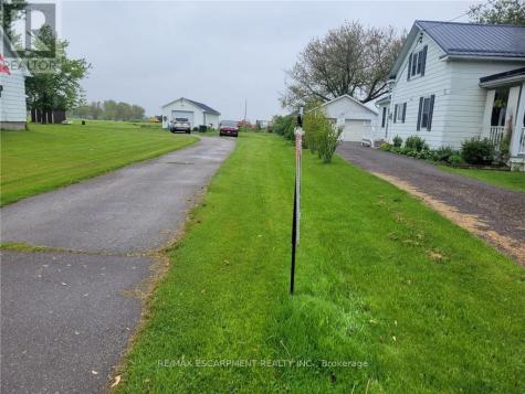 Blk B Pl88 Erie Avenue North Haldimand ON N0A 1G0