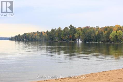 9 Woods Bay Road North Kawartha ON K0L 1A0