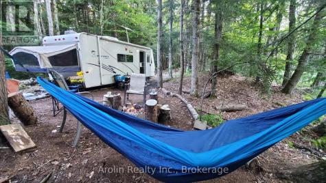 9 Woods Bay Road North Kawartha ON K0L 1A0