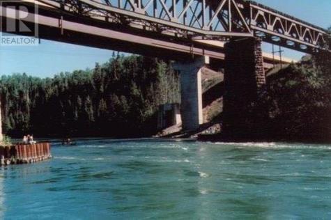 Pcl 4232 Point Lt 16 Con 2 Lake Helen Nipigon ON P0T 2J0