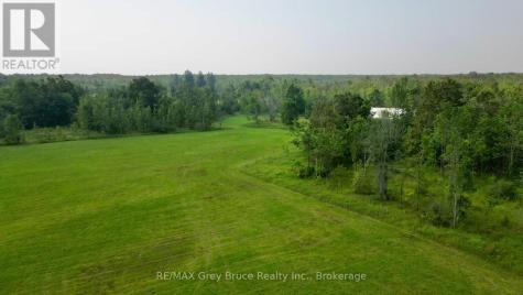 61 Crawford Drive South Bruce Peninsula ON N0H 2T0