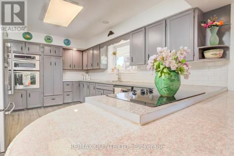 25 Singleton Street Brighton ON K0K 1H0