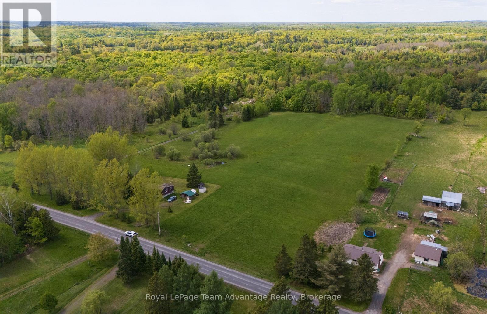 13 Lakeside Drive Mckellar ON P2A 0B4