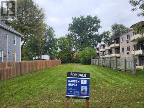 260 Christina Street South Sarnia ON N7T 2N3
