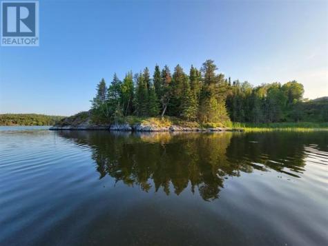 1319 Laurenson Lake Kenora ON P9N 4G9