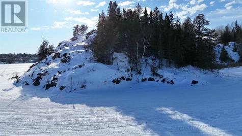 1319 Laurenson Lake Kenora ON P9N 4G9