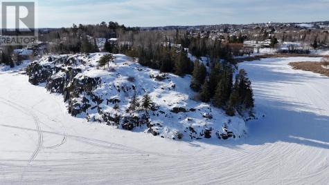 1319 Laurenson Lake Kenora ON P9N 4G9