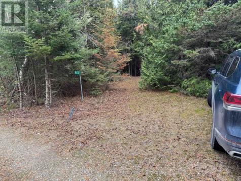 915 Third Avenue North South Bruce Peninsula ON N0H 2G0